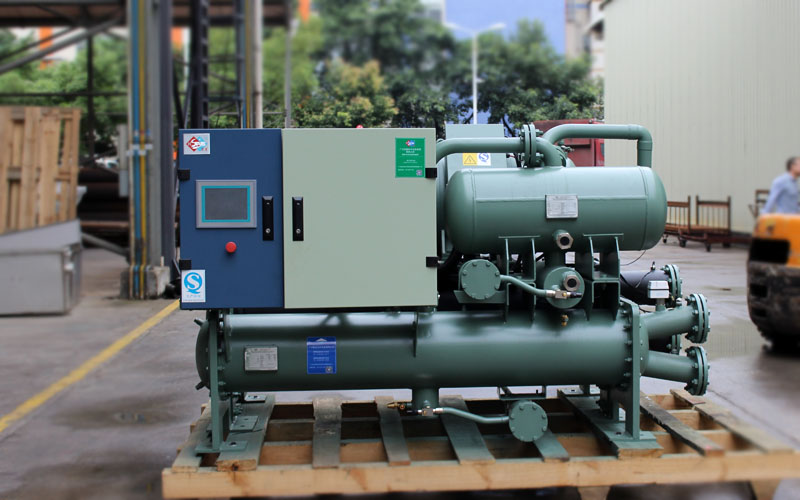 40STD-F280WS4滿(mǎn)液式螺桿冷水機(jī)